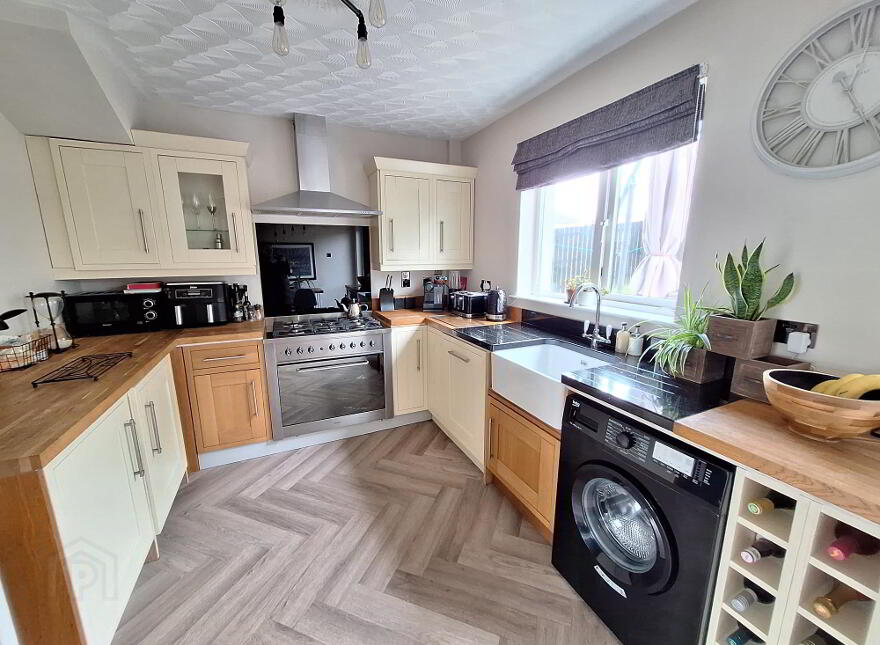 8 Whitehall Crescent, Ballycastle, BT54 6WH