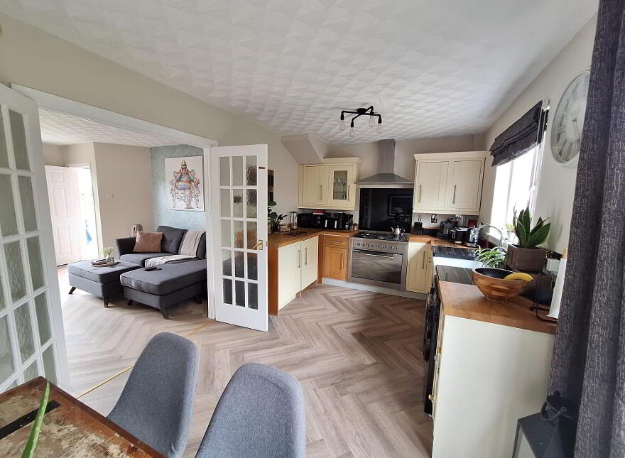 8 Whitehall Crescent, Ballycastle, BT54 6WH
