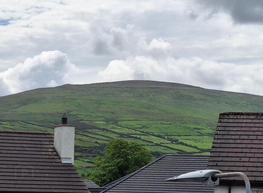 8 Whitehall Crescent, Ballycastle, BT54 6WH