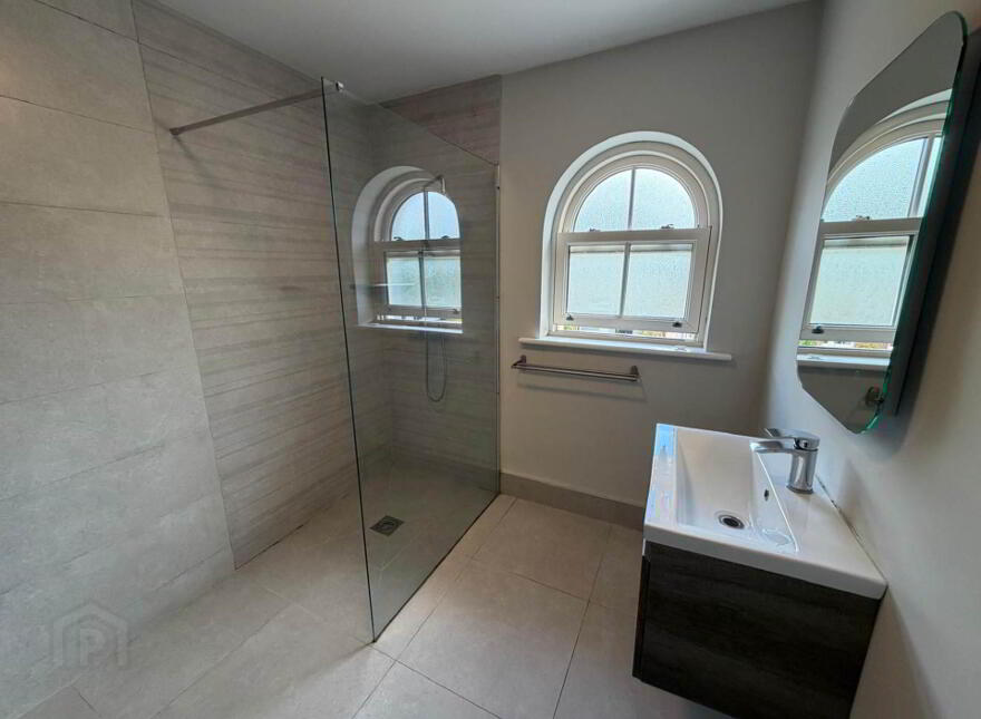 2 Shelbourne Square, North Circular Road, V94HP6H