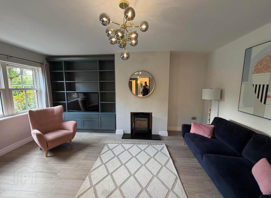 2 Shelbourne Square, North Circular Road, V94HP6H