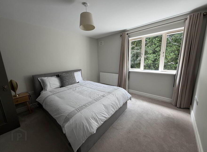 2 Shelbourne Square, North Circular Road, V94HP6H