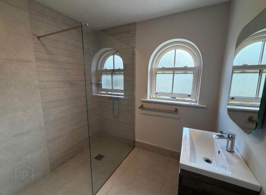 2 Shelbourne Square, North Circular Road, V94HP6H
