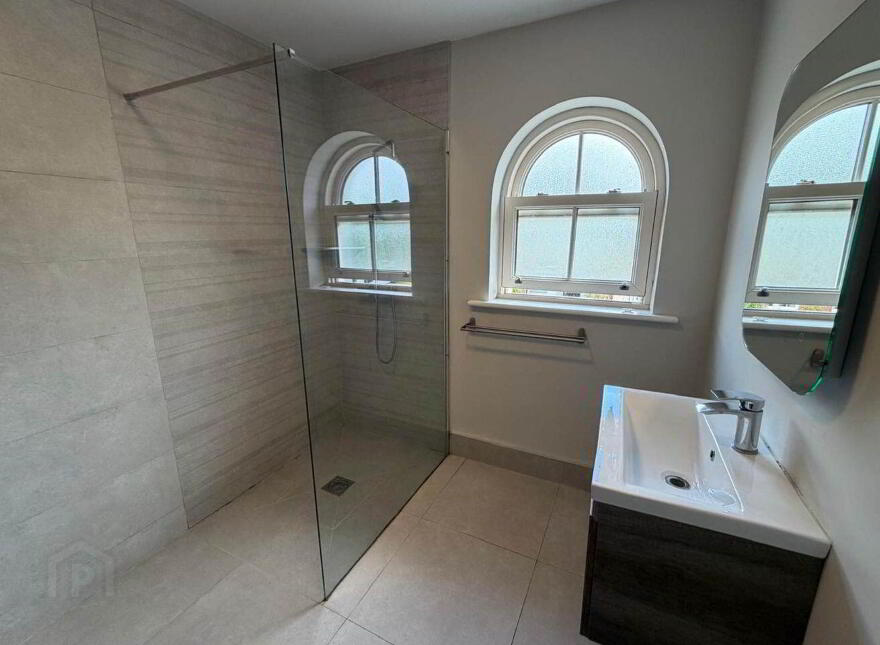 2 Shelbourne Square, North Circular Road, V94HP6H