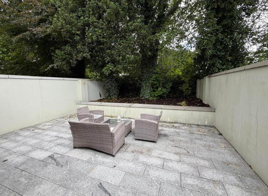 2 Shelbourne Square, North Circular Road, V94HP6H