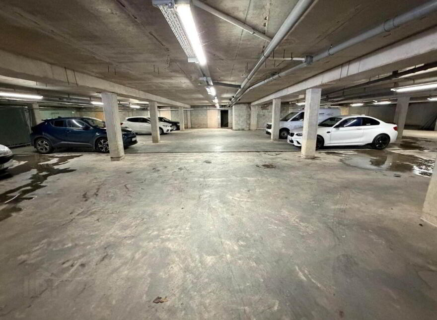 2 Shelbourne Square, North Circular Road, V94HP6H