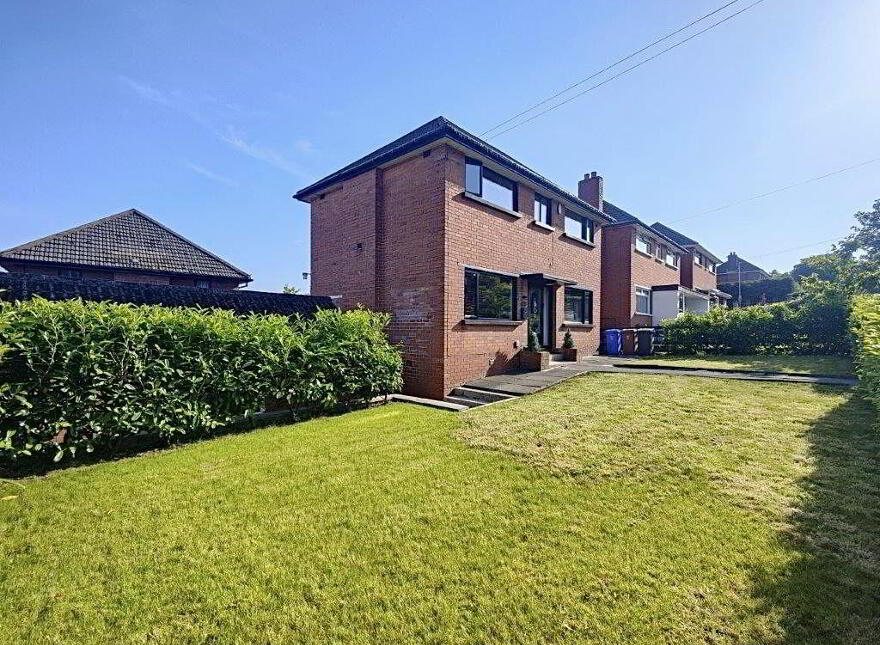 623 Ballysillan Road, Belfast, BT14 6RR