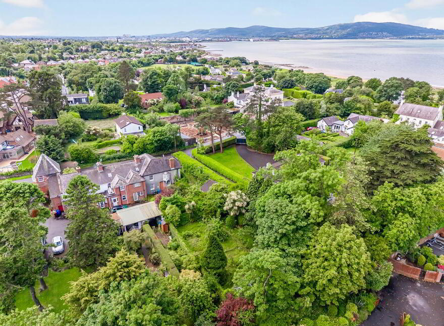 COASTGUARD COTTAGE, 37 Farmhill Road, Holywood, BT18 0AD