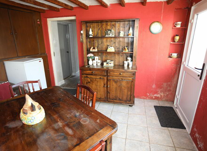 "Laureldeane", 37 Kilrea Road, Garvagh, BT51 5LR