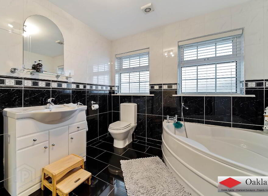 96 Dellwood, Eglinton, Londonderry, BT47 3XF