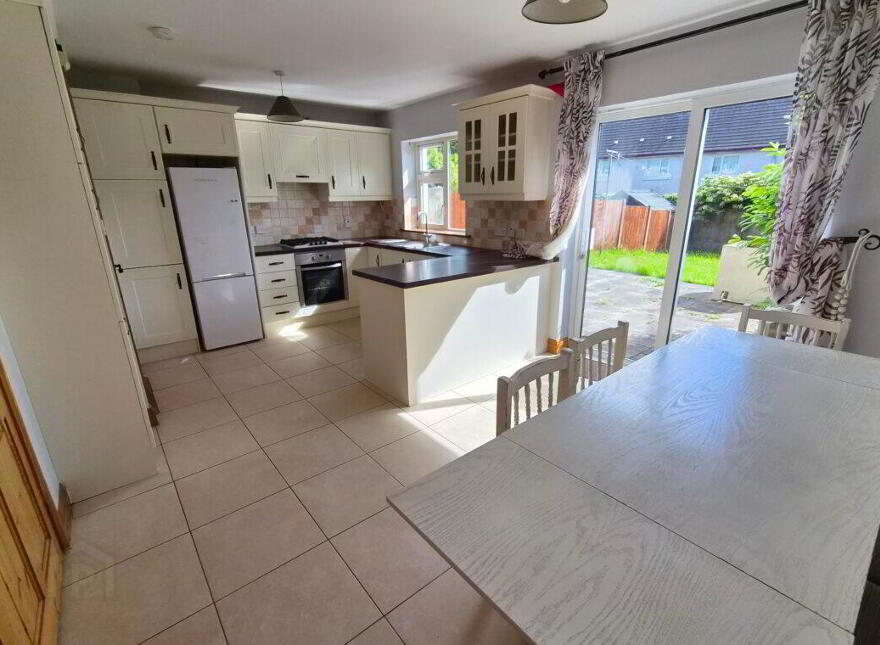 33 Larchfield, Bridgemount, Carrigaline, P43F380