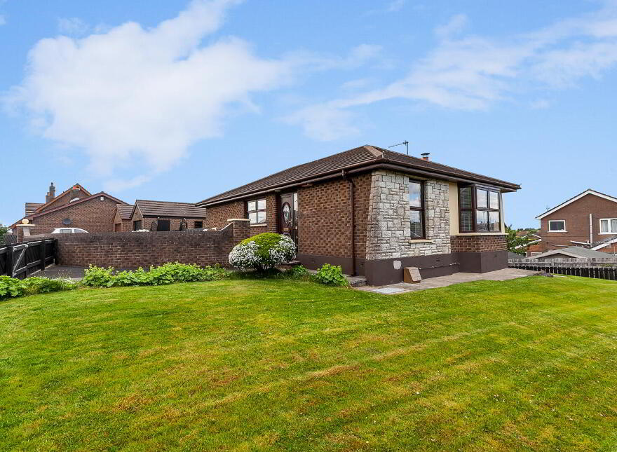 1 Heron Park, Newtownards, BT23 8WJ
