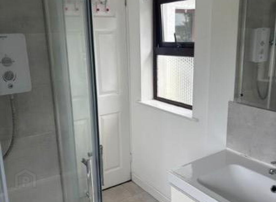 Dublin Road, Enniskillen, BT74 6HN