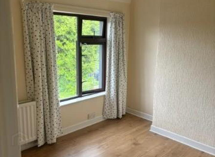 Dublin Road, Enniskillen, BT74 6HN