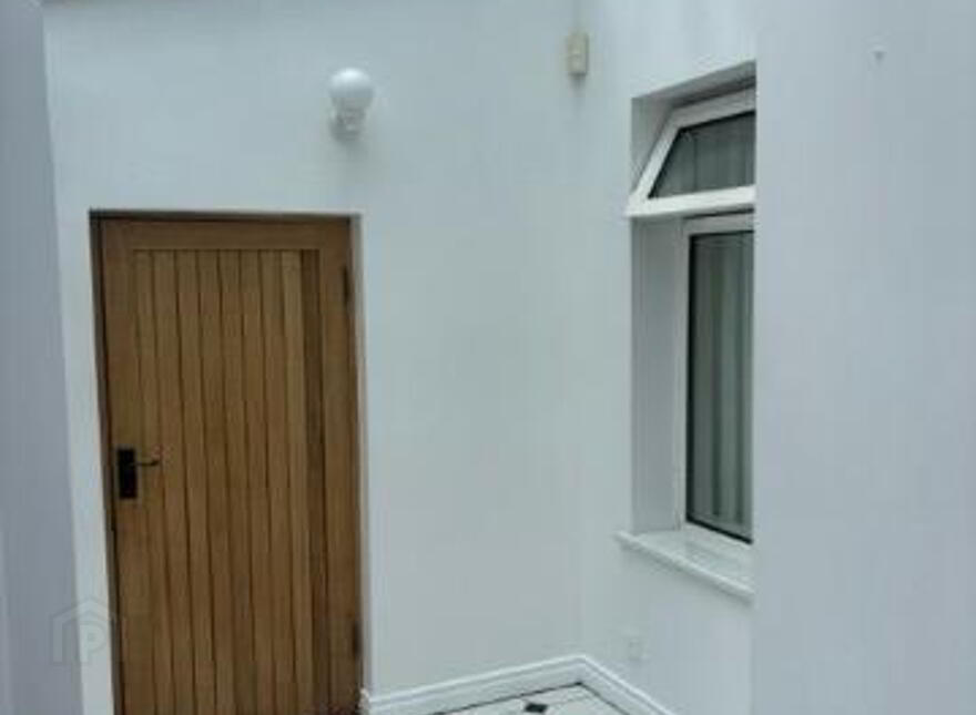 Dublin Road, Enniskillen, BT74 6HN