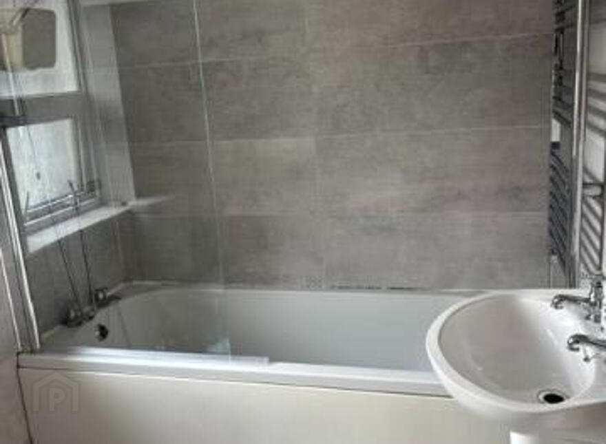 Dublin Road, Enniskillen, BT74 6HN