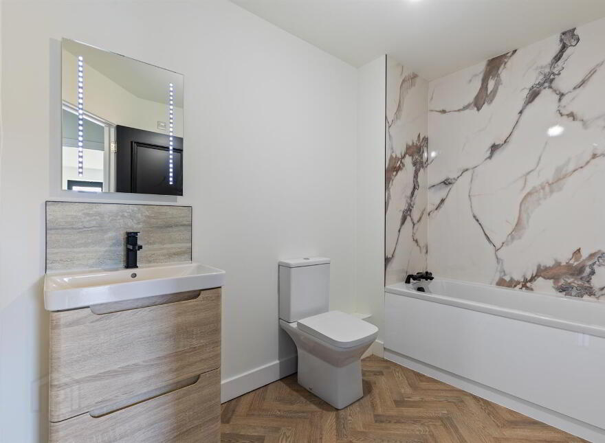 Apartment 4 Marine Sands 82 Belfast Road, Carrickfergus, BT38 8BT