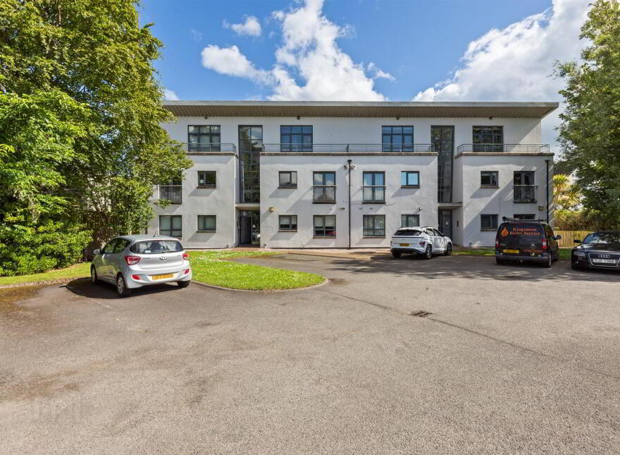 Apartment 4 Marine Sands 82 Belfast Road, Carrickfergus, BT38 8BT