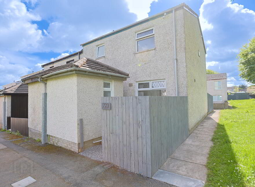 723 Clonmeen, Craigavon, BT65 4AY