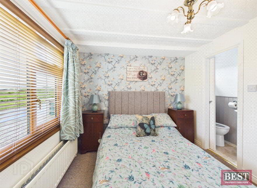 52 Aughnahoory Road, Kilkeel, Newry, BT34 4HF
