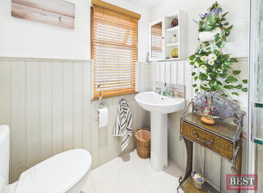 52 Aughnahoory Road, Kilkeel, Newry, BT34 4HF