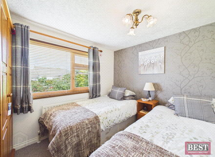 52 Aughnahoory Road, Kilkeel, Newry, BT34 4HF