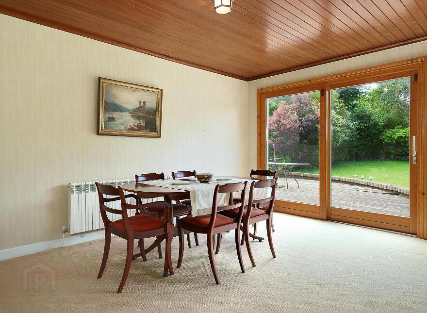 53 Joyce Avenue, Foxrock, D18H7R2