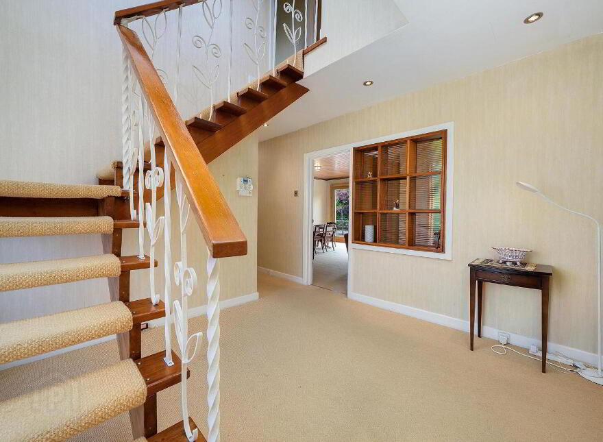 53 Joyce Avenue, Foxrock, D18H7R2