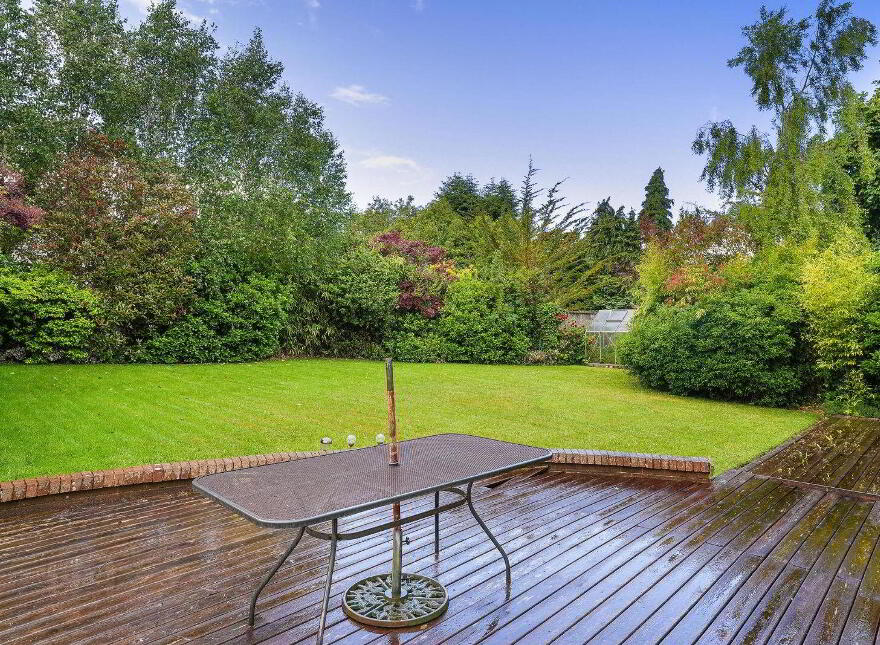 53 Joyce Avenue, Foxrock, D18H7R2