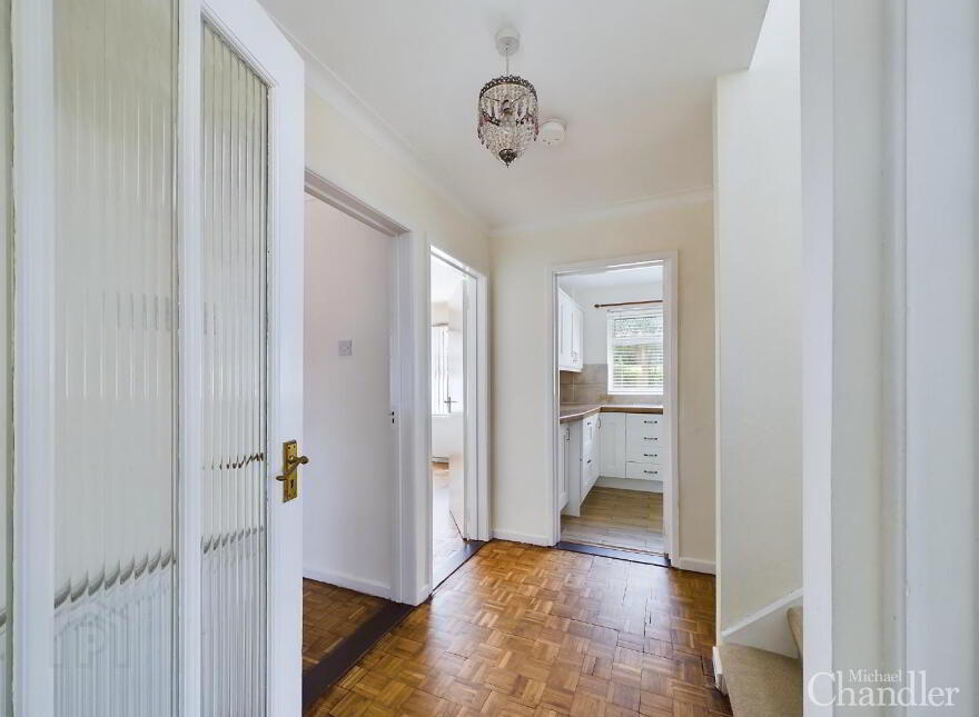 4 Loughview Drive, Belfast, BT6 0NU