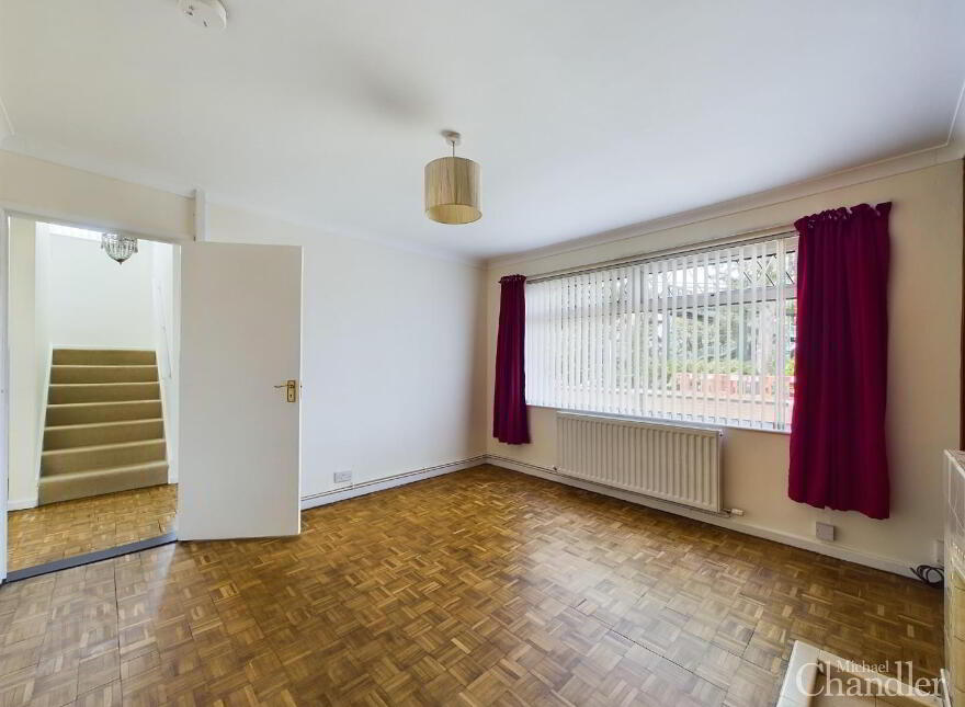 4 Loughview Drive, Belfast, BT6 0NU