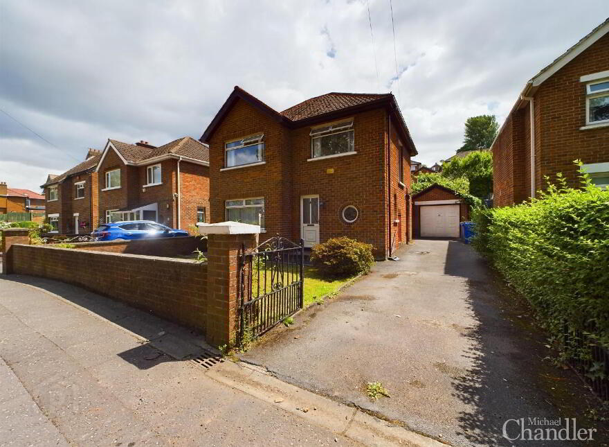 4 Loughview Drive, Belfast, BT6 0NU photo