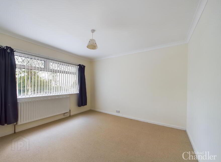 4 Loughview Drive, Belfast, BT6 0NU
