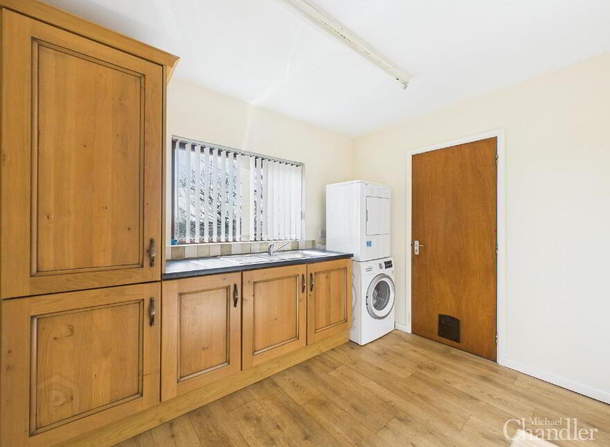164 Ballycoan Road, Belfast, BT8 8LN