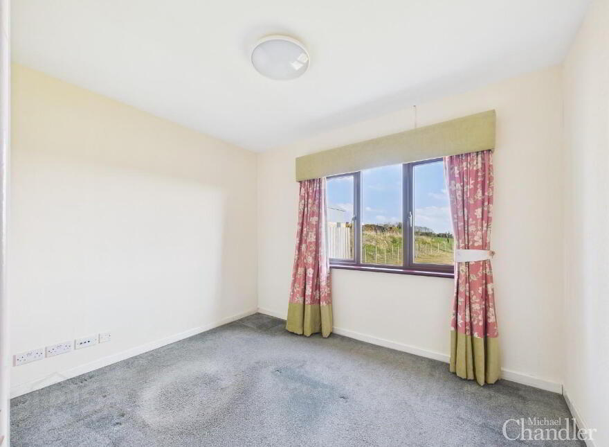 164 Ballycoan Road, Belfast, BT8 8LN