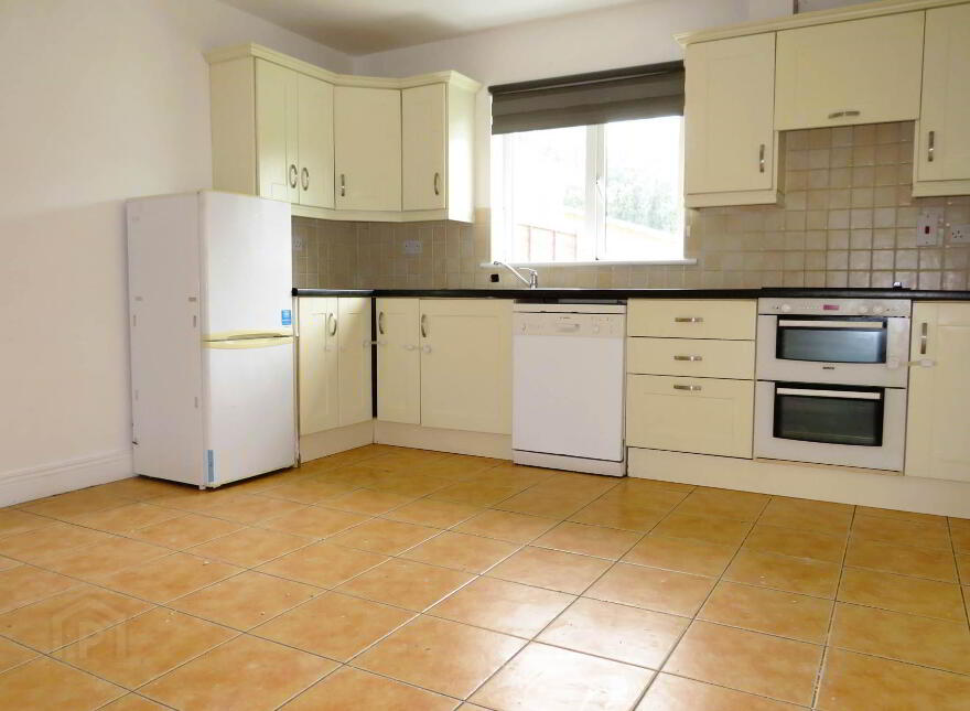 87 Orchard Heights, Charleville, P56W022