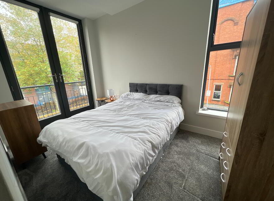 Unit 4, 117 University Street, Belfast, BT7 1HP