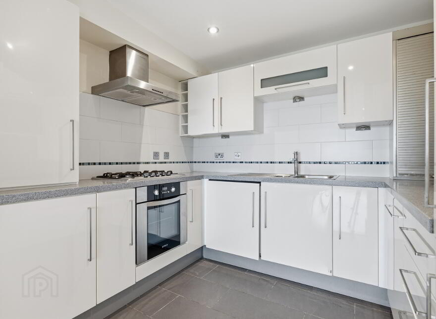 335 The Bakery, 341 Ormeau Road, Belfast, BT7 3GA