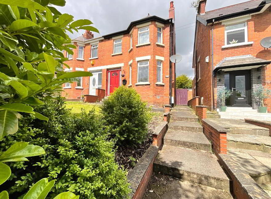 201 Ballygomartin Road, Belfast, BT13 3NB