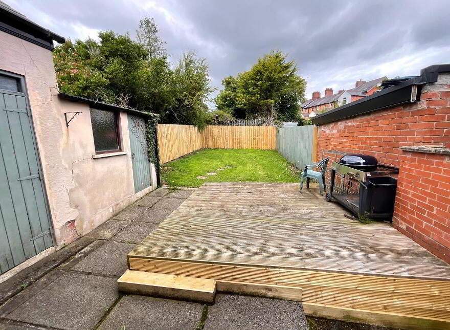 201 Ballygomartin Road, Belfast, BT13 3NB