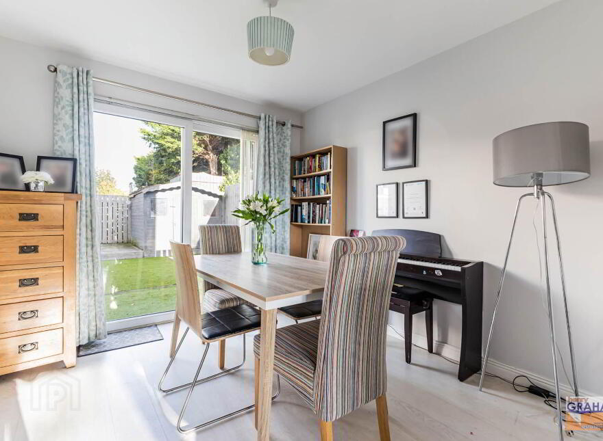 1 Ashbourne Park, Lisburn, BT27 4NS