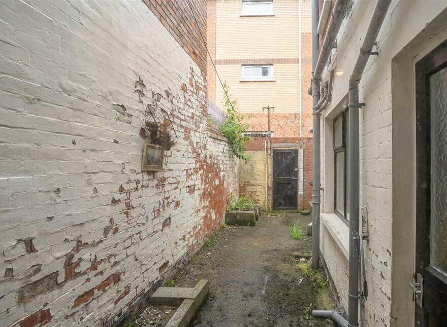 30 Candahar Street, Off Ormeau Road, Belfast, BT7 3AQ