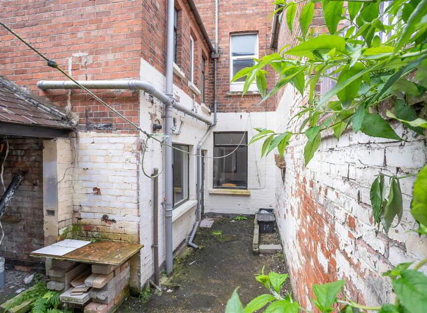 30 Candahar Street, Off Ormeau Road, Belfast, BT7 3AQ