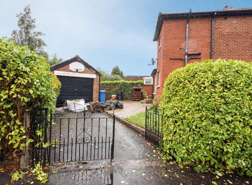 2 Prince Edward Drive, Belfast, BT9 5GB