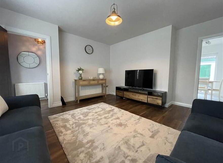 38 Mica Drive, Belfast, BT12 7NN