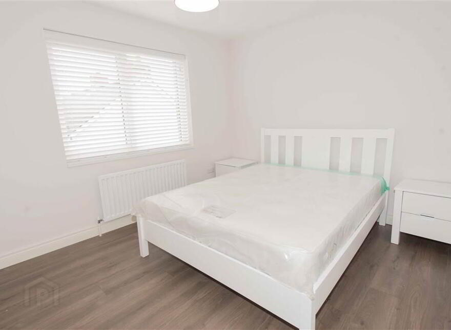 Apt 3B, Belmont Road, Belfast, BT4 2AA