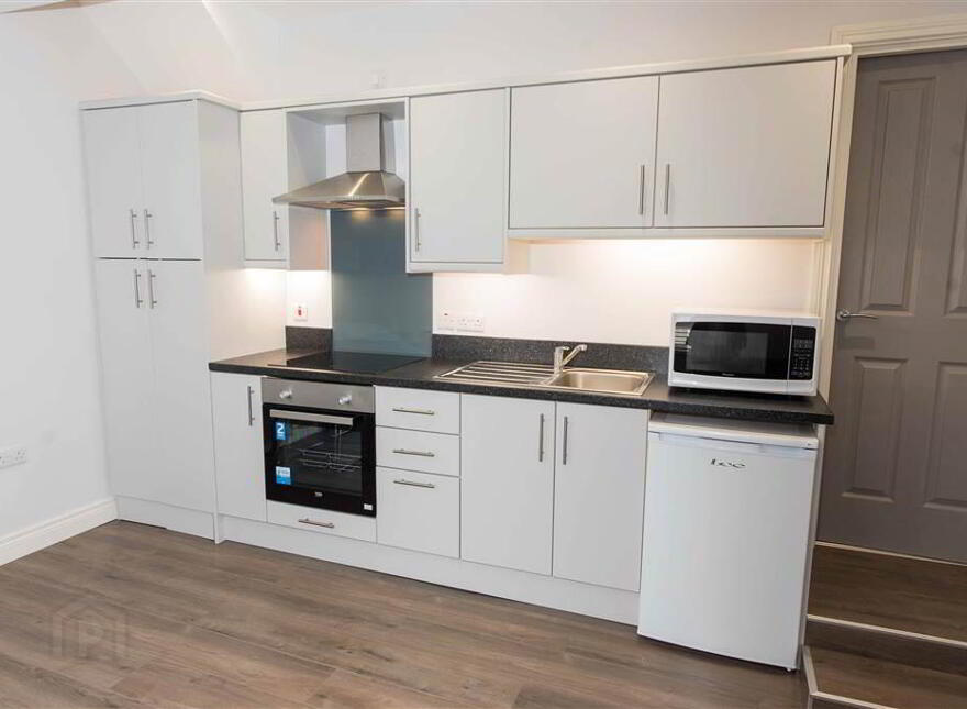 Apt 3C, Belmont Road, Belfast, BT4 2AA