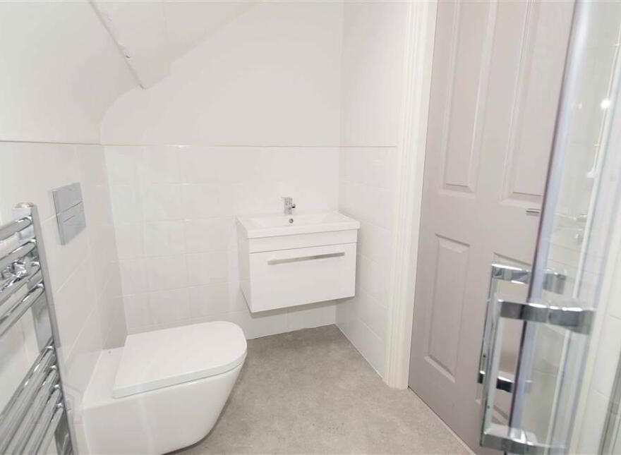 Apt 3C, Belmont Road, Belfast, BT4 2AA