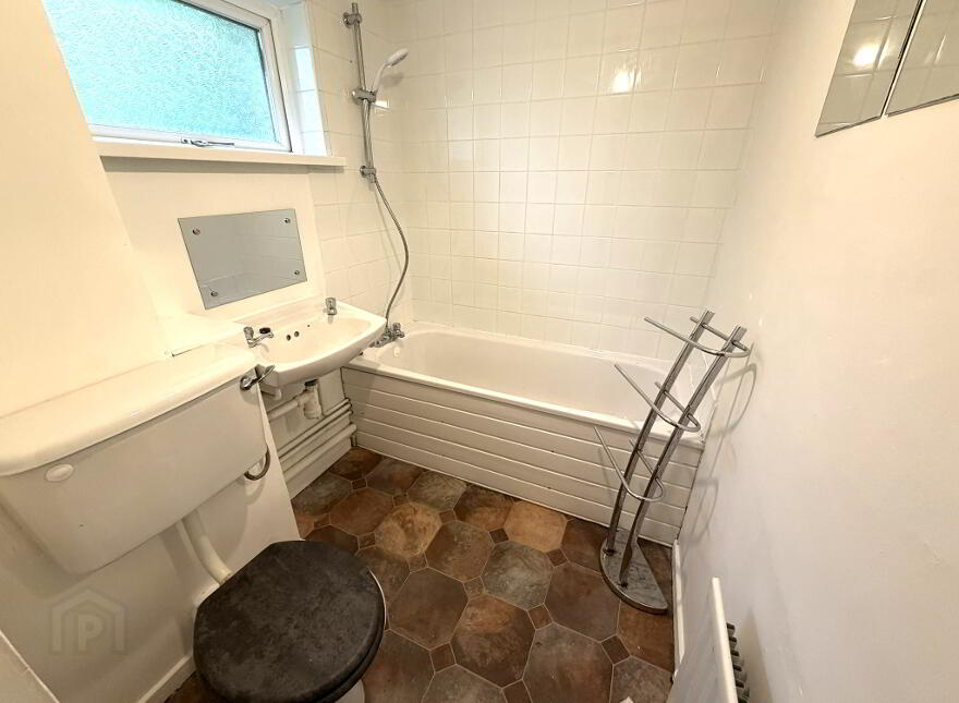 75 Millfield, Ballymena, BT43 6DP