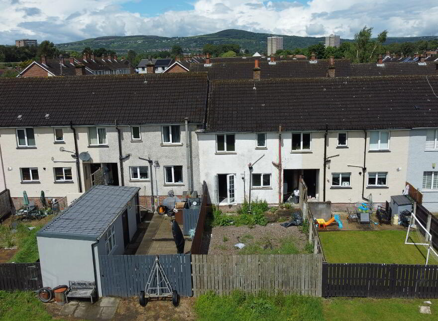 39 Lilac Walk, Seymour Hill, Dunmurry, BT17 9QP